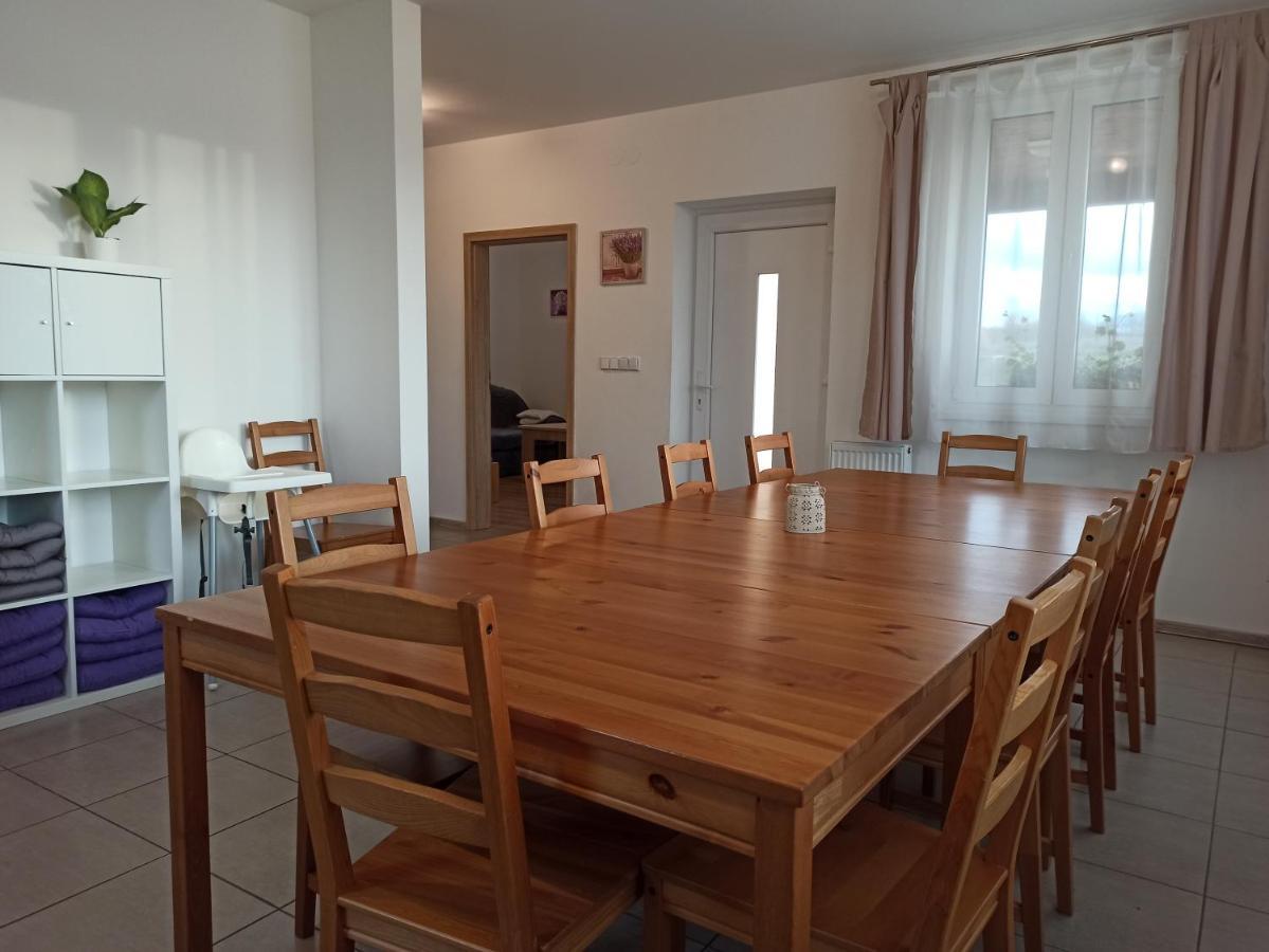 Vakantiehuis House Adrelot *